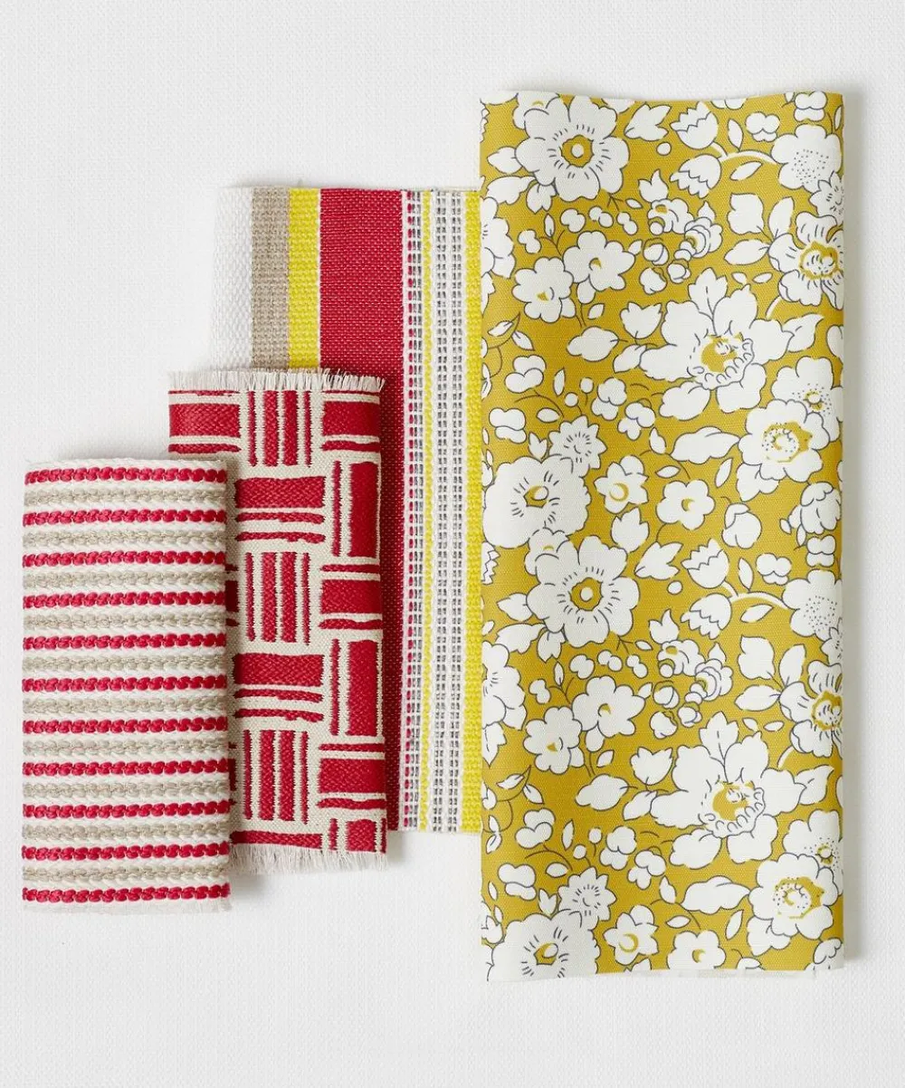 Liberty Interiors Furnishing Fabrics^Betsy Bloom Easton in Fennel – Outdoor