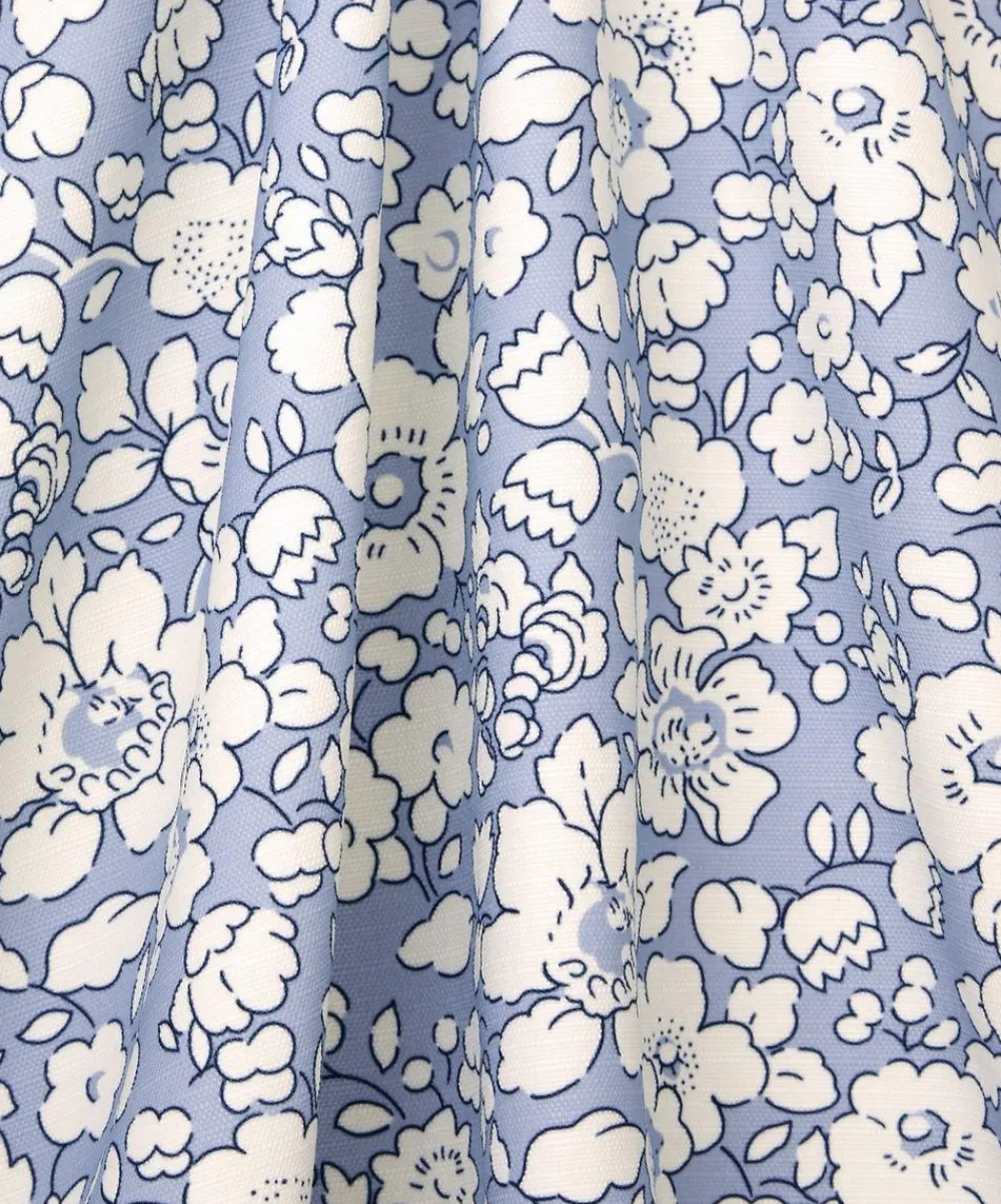 Liberty Interiors Furnishing Fabrics^Betsy Bloom Easton in Lapis – Outdoor