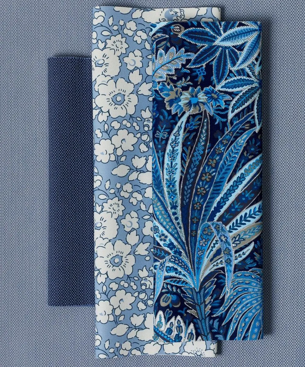 Liberty Interiors Furnishing Fabrics^Betsy Bloom Easton in Lapis – Outdoor