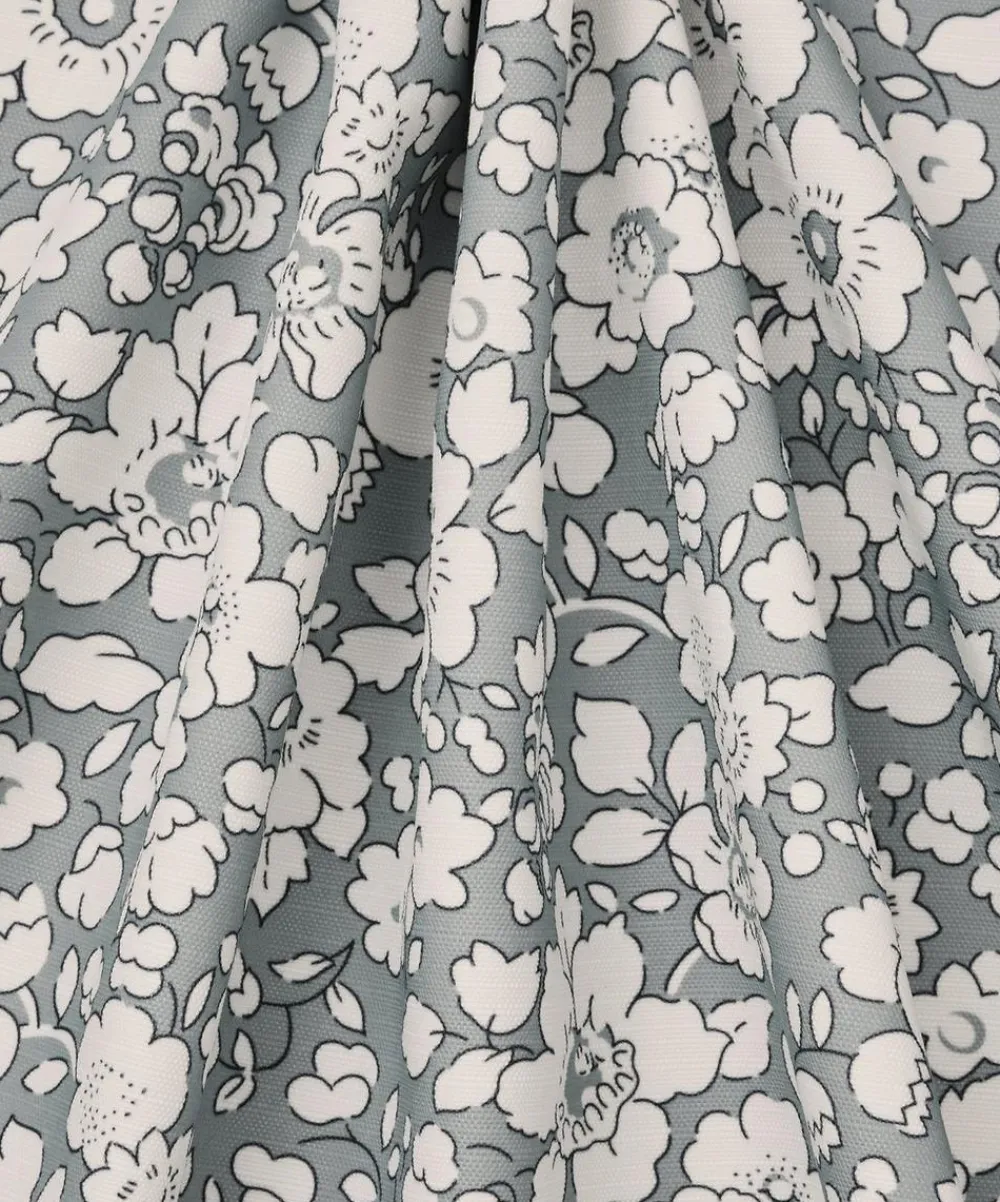 Liberty Interiors Furnishing Fabrics^Betsy Bloom Easton in Pewter – Outdoor