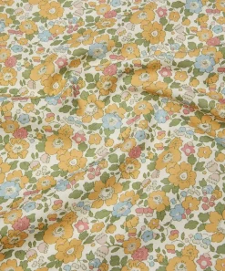 Liberty Interiors Furnishing Fabrics^Betsy Flora Cotton in Yarrow