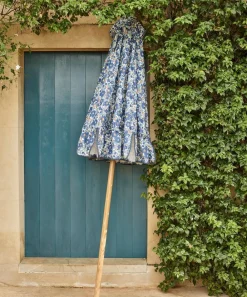 Liberty Interiors Furnishing Fabrics^Betsy Flora Easton in Lapis – Outdoor