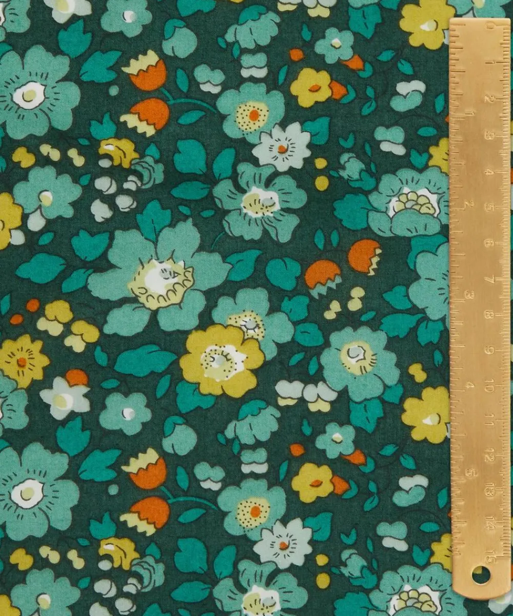 Liberty Fabrics Classic Tana Lawn|Tana Lawn™ Cotton^Betsy Meadow Tana Lawn™ Cotton
