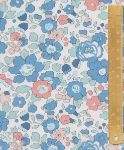 Liberty Fabrics Classic Tana Lawn|Tana Lawn™ Cotton^Betsy Tana Lawn™ Cotton