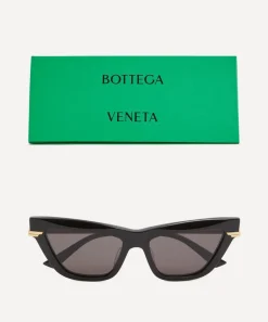 Bottega Veneta Sunglasses & Glasses^Black Acetate Cat-Eye Sunglasses