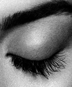 Hourglass Eyes^Caution Extreme Lash Mascara 8.7g