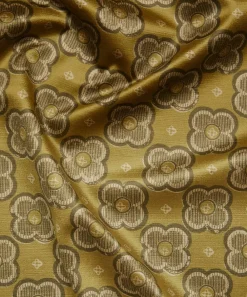 Liberty Interiors Furnishing Fabrics^Clover Club Vintage Velvet in Fennel