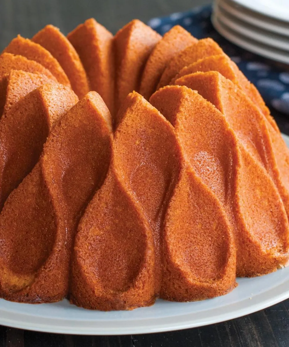 Nordic Ware Cookware^Crown Bundt® Pan