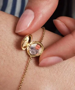 Astley Clarke Bracelets^18ct Gold-Plated Vermeil Silver Biography Oval Locket Bracelet
