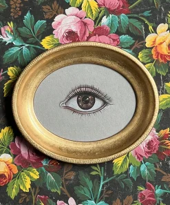 Patch NYC Wall Art|Living Room^Gold Frame Left Eye Art Print