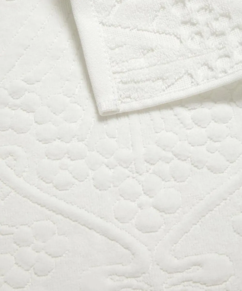 Liberty Bathroom Towels|Bathroom^Ianthe Guest Towel 30x50cm