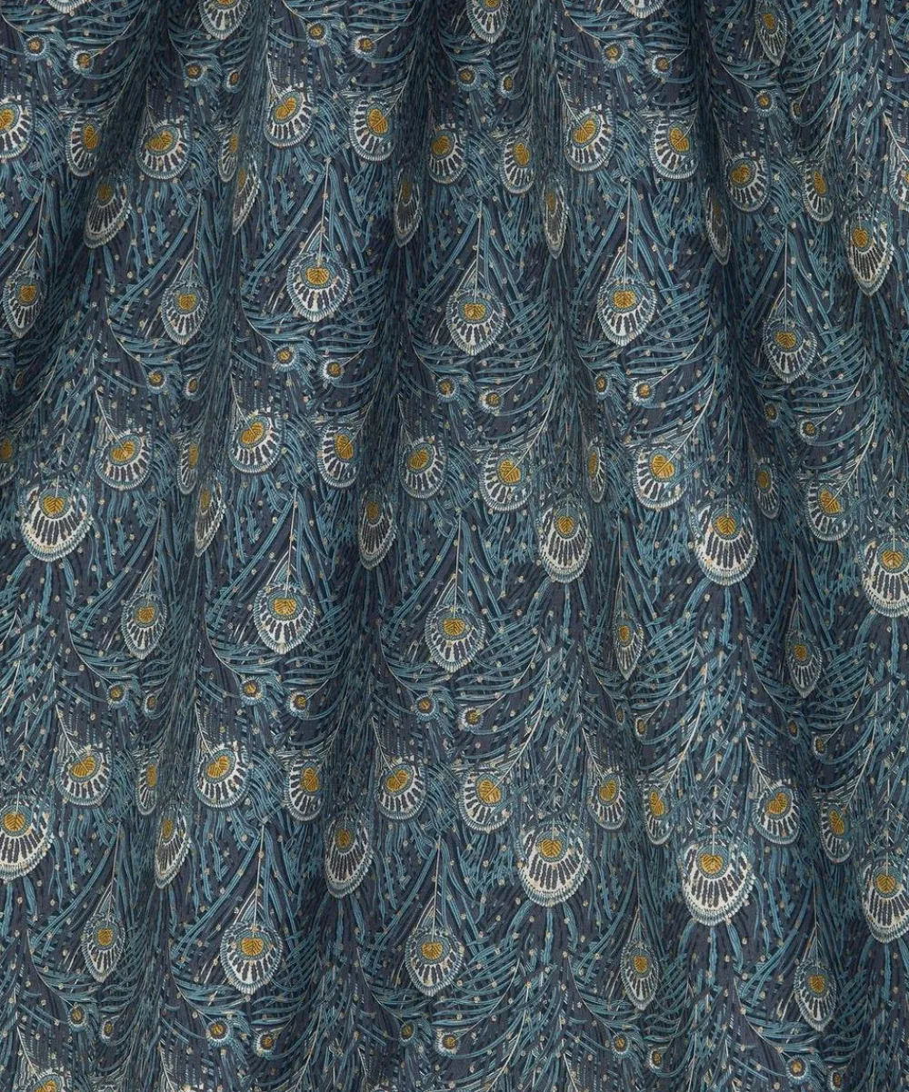 Liberty Fabrics Classic Tana Lawn|Tana Lawn™ Cotton^Queen Hera Spot Tana Lawn™ Cotton