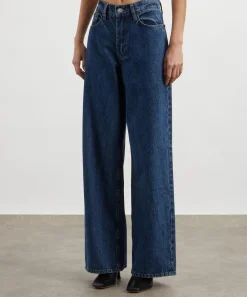 DALA Jeans^Sling Jeans in Flat Blue