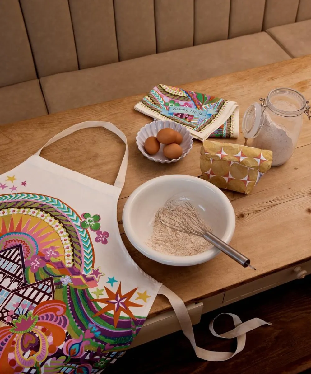Liberty Kitchen^Staging Apron