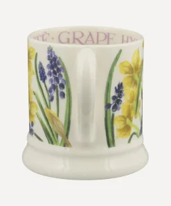 Emma Bridgewater Mugs^Tete-A-Tete and Grape Hyacinth Half-Pint Mug