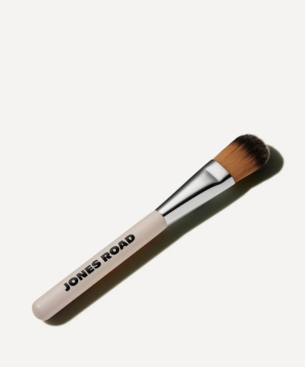 Jones Road Tools & Wash Bags^The Skin Brush