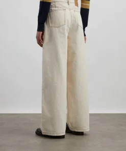 Ami Jeans^White Cream Wide Fit Jeans